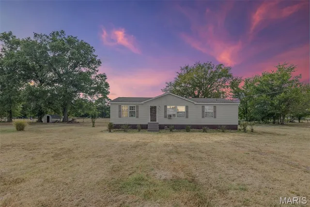 $79,900 | 331 South Harshaw Street, Cutler, IL 62238