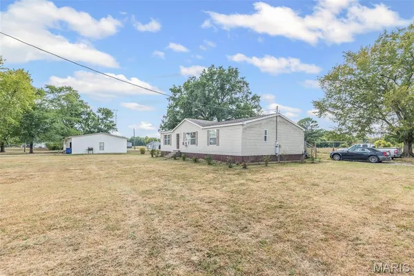 $69,900 | 331 South Harshaw Street, Cutler, IL 62238