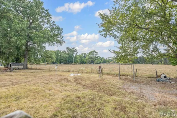 $69,900 | 331 South Harshaw Street, Cutler, IL 62238