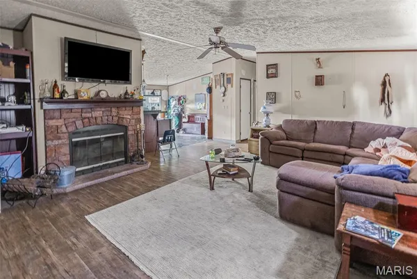 $69,900 | 331 South Harshaw Street, Cutler, IL 62238