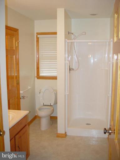 3722 Point Of Rocks Road Jefferson, MD 21755 - Photo 22 of 30 BATH 2 DOUBLE ENTRANCE