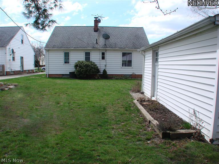 4989 North Barton Road Cleveland, OH 44124 - Photo 16 of 18 Gallery Image 16