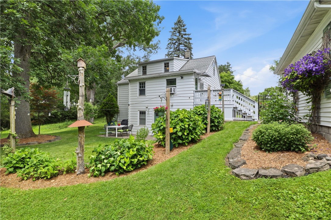 545 Macedon Center Road Perinton, NY 14450 - Photo 4 of 48