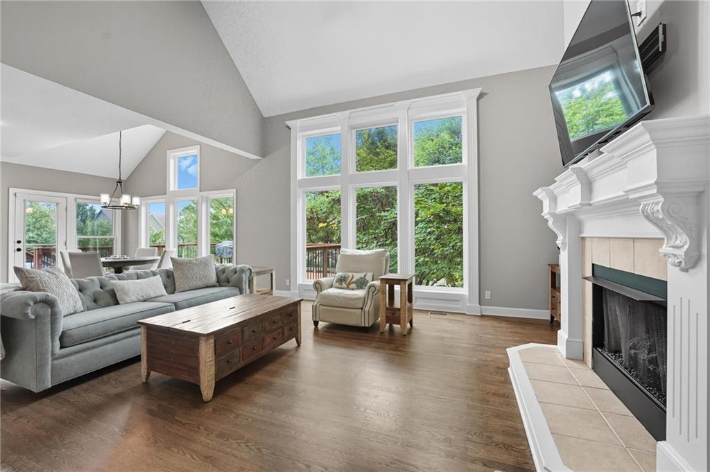 7005 Barth Road Shawnee, KS 66226 - Photo 14 of 71