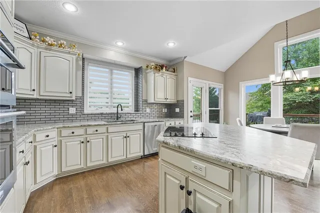 $725,000 | 7005 Barth Road, Shawnee, KS 66226