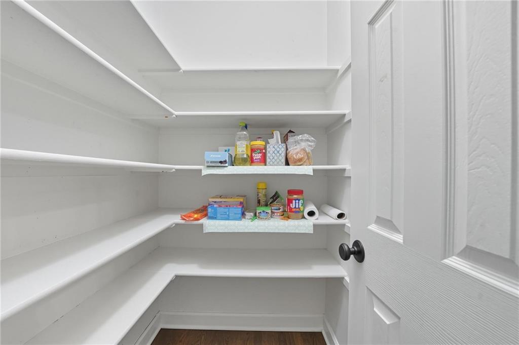 7005 Barth Road Shawnee, KS 66226 - Photo 24 of 71