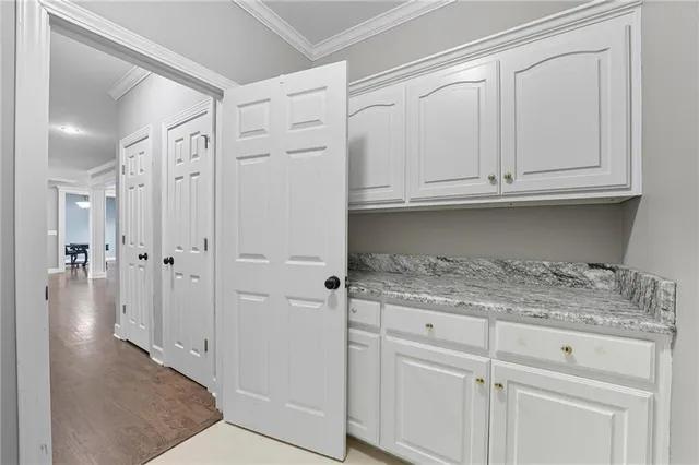 $725,000 | 7005 Barth Road, Shawnee, KS 66226