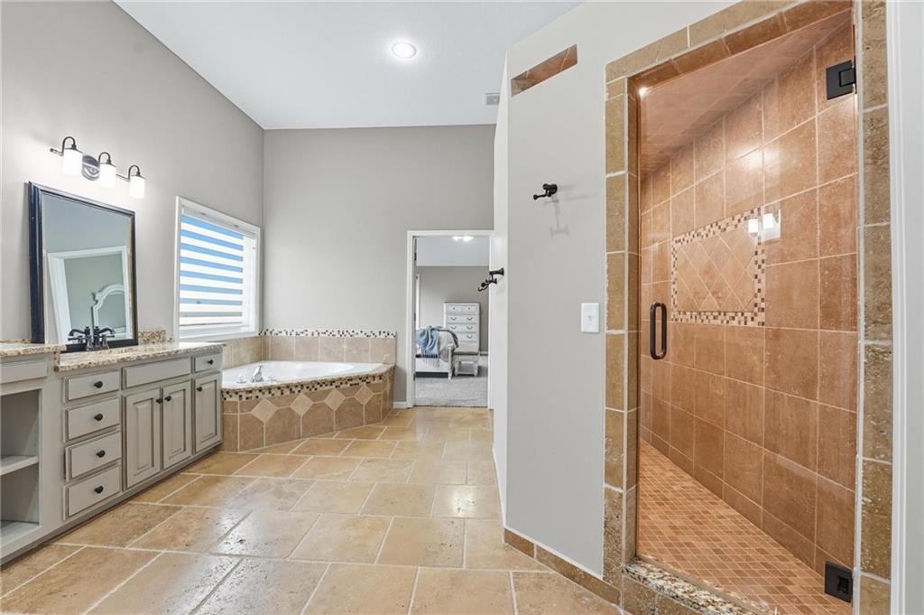 7005 Barth Road Shawnee, KS 66226 - Photo 34 of 71