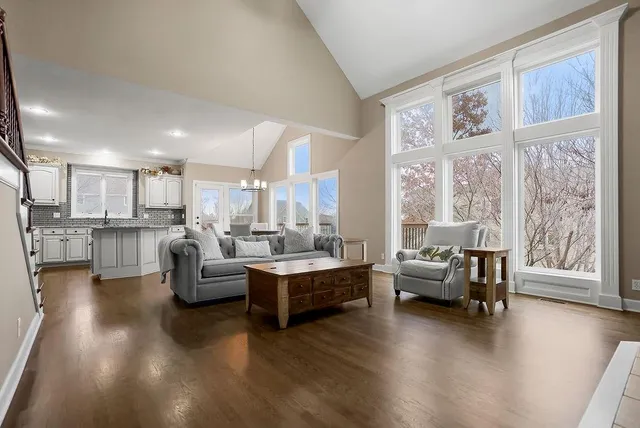 $650,000 | 7005 Barth Road, Shawnee, KS 66226