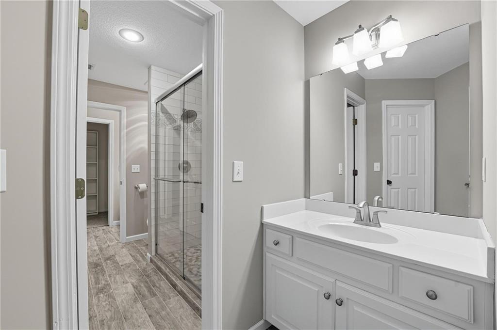 7005 Barth Road Shawnee, KS 66226 - Photo 45 of 71