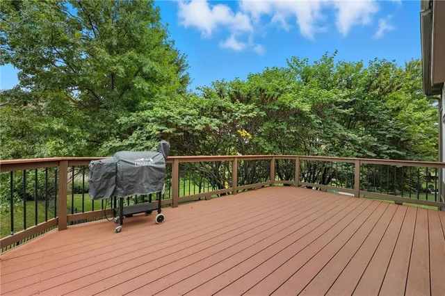 $725,000 | 7005 Barth Road, Shawnee, KS 66226