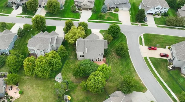 $725,000 | 7005 Barth Road, Shawnee, KS 66226