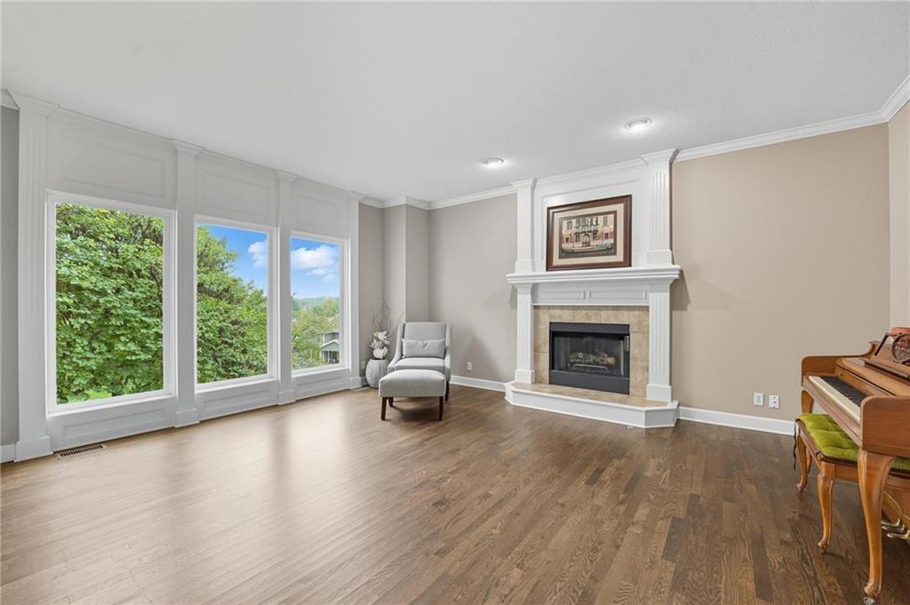 7005 Barth Road Shawnee, KS 66226 - Photo 10 of 71