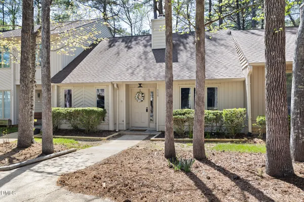 $389,000 | 115 Gristmill Lane, Chapel Hill, NC 27514