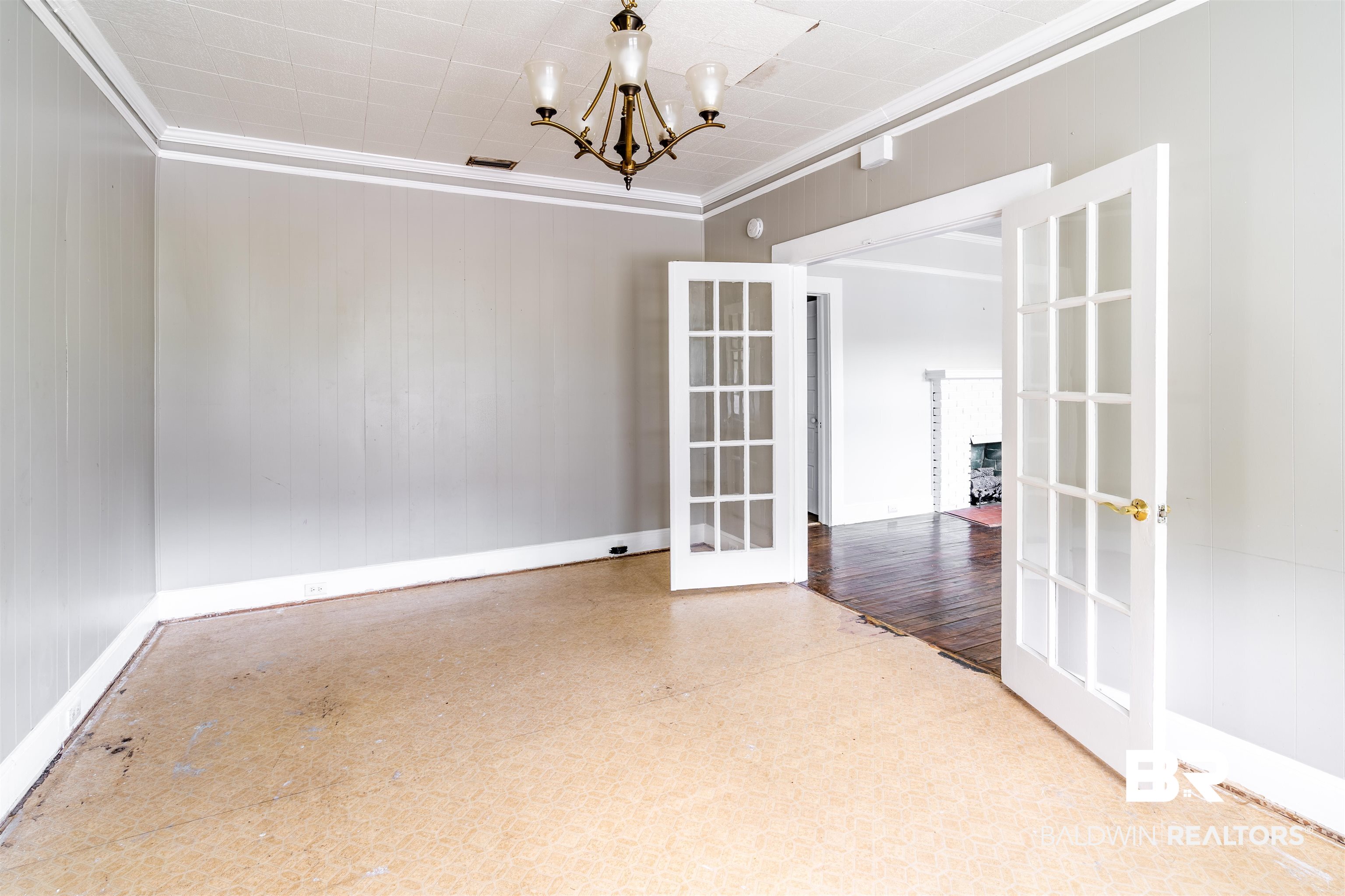 766 Charles Street Mobile, AL 36604 - Photo 8 of 33