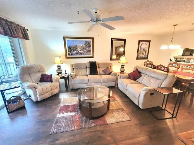 $175,000 | 6507 Stone River Road, Unit 302, Bradenton, FL 34203