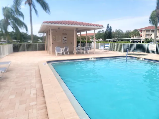 $175,000 | 6507 Stone River Road, Unit 302, Bradenton, FL 34203