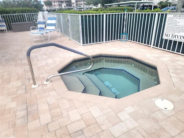 $175,000 | 6507 Stone River Road, Unit 302, Bradenton, FL 34203