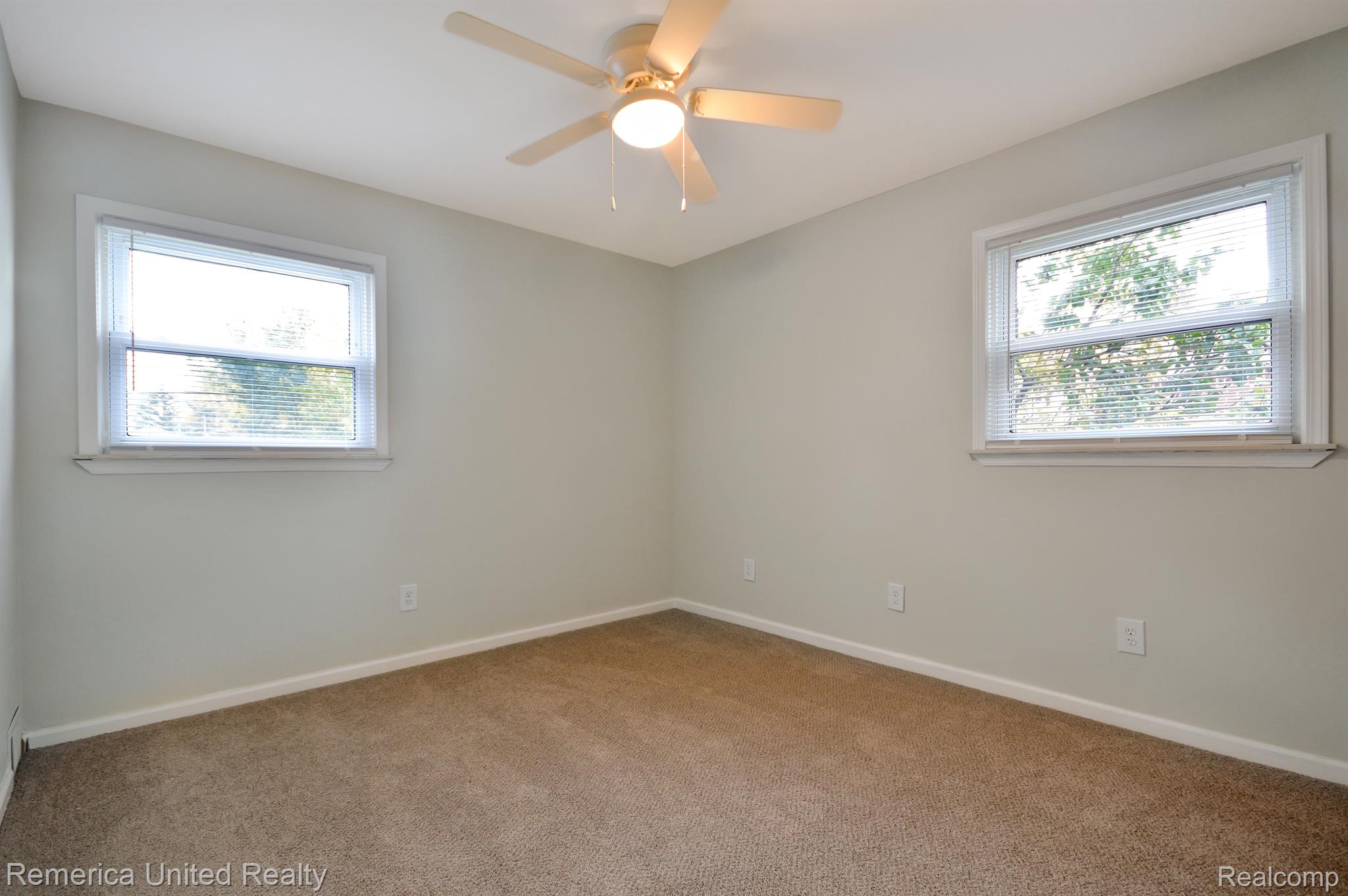 9650 Farmington Road Livonia, MI 48150 - Photo 12 of 15 Bedroom 1