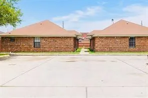 $950 | 241 East 19th Street, Unit 3, Weslaco, TX 78596