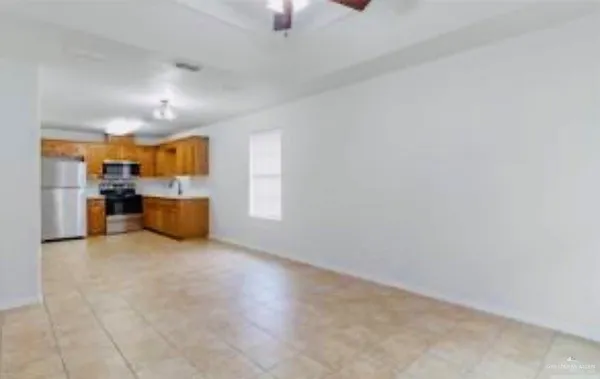 $950 | 241 East 19th Street, Unit 3, Weslaco, TX 78596