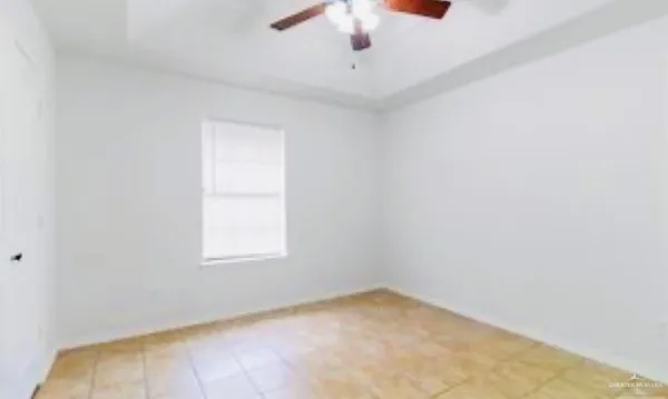 $950 | 241 East 19th Street, Unit 3, Weslaco, TX 78596