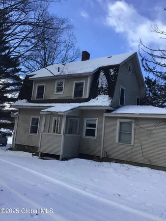 $1,050,000 | 546-548 Maple Avenue, Saratoga Springs, NY 12866