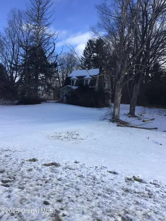 $1,050,000 | 546-548 Maple Avenue, Saratoga Springs, NY 12866