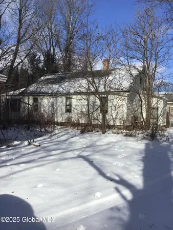 $1,050,000 | 546-548 Maple Avenue, Saratoga Springs, NY 12866