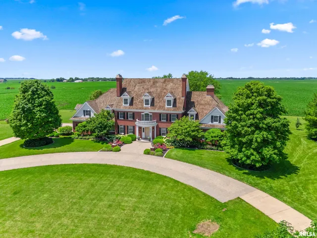 $1,595,000 | 18775 Unsicker Road, Groveland, IL 61535