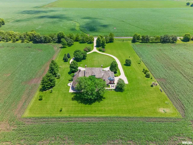 $1,595,000 | 18775 Unsicker Road, Groveland, IL 61535
