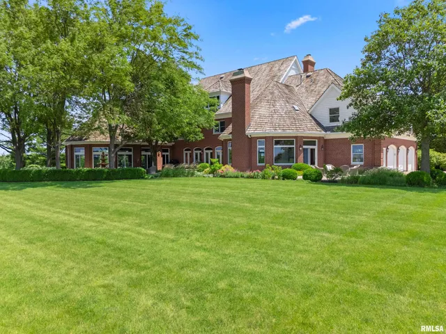 $1,595,000 | 18775 Unsicker Road, Groveland, IL 61535