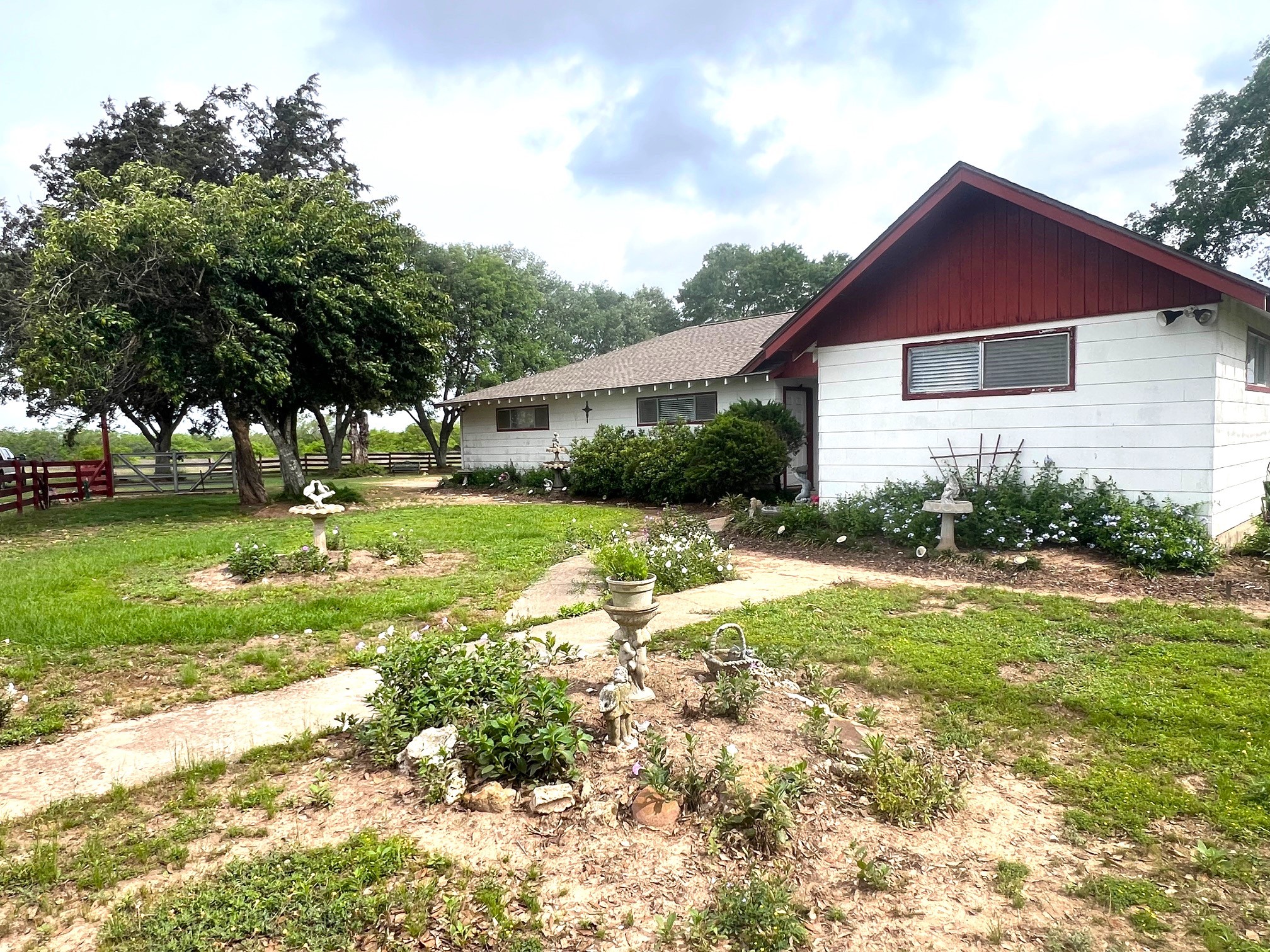 3798 Johnston Road Wallis, TX 77485 - Photo 30 of 38