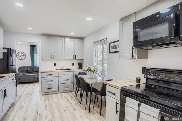 $475,000 | 4400 West 4th Avenue, Denver, CO 80219