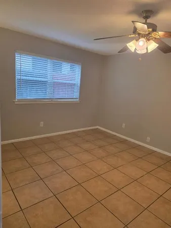 $3,200 | Undisclosed Address, Hurst, TX 76054
