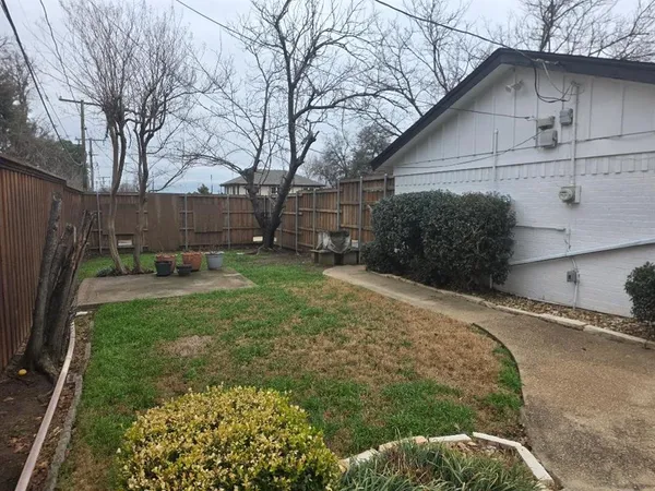 $2,985 | Undisclosed Address, Hurst, TX 76054