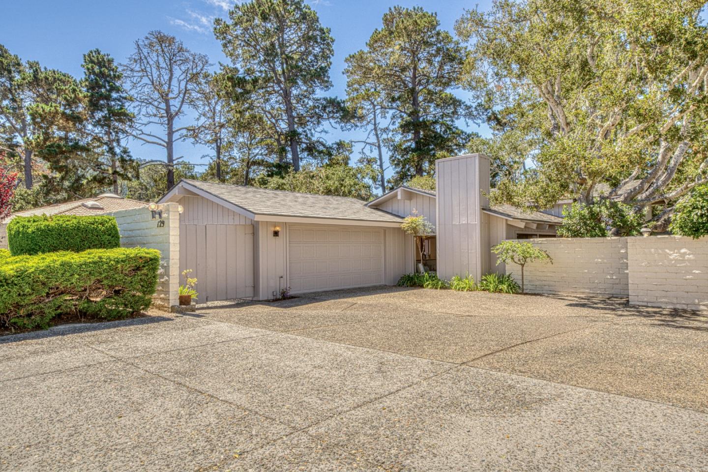 129 Littlefield Road Monterey, CA 93940 - Photo 2 of 44 Gallery Image 2