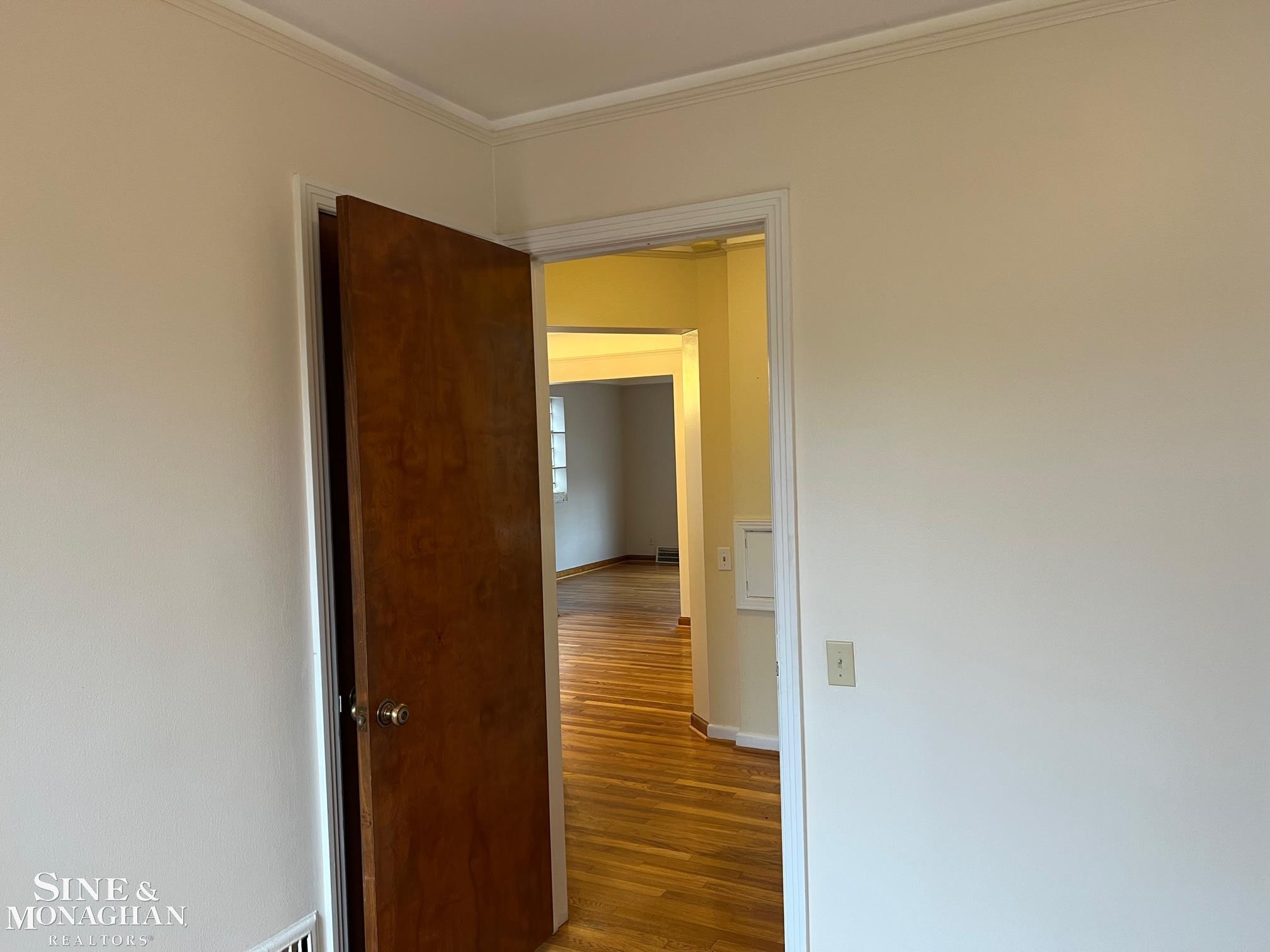 1353 Somerset Avenue Grosse Pointe, MI 48230 - Photo 13 of 22