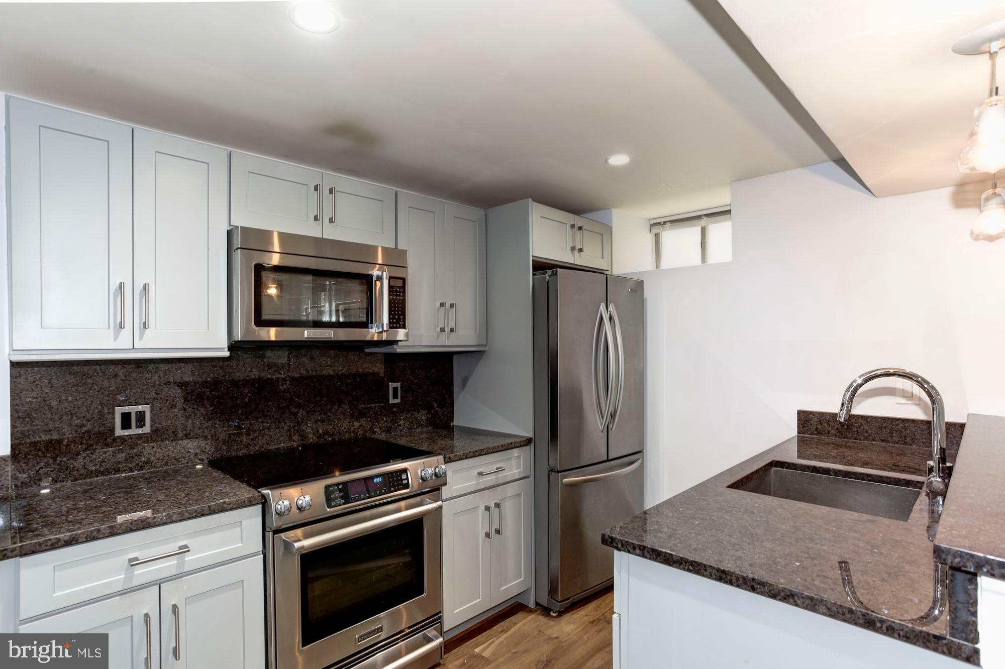 1910 Kalorama Road Northwest, Unit 2 Washington, DC 20009 - Photo 15 of 21