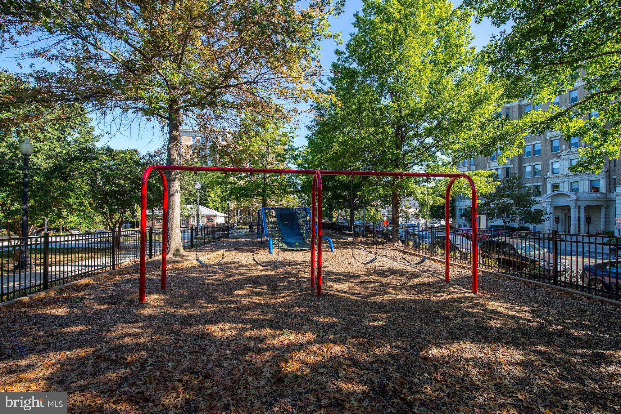 1910 Kalorama Road Northwest, Unit 2 Washington, DC 20009 - Photo 20 of 21