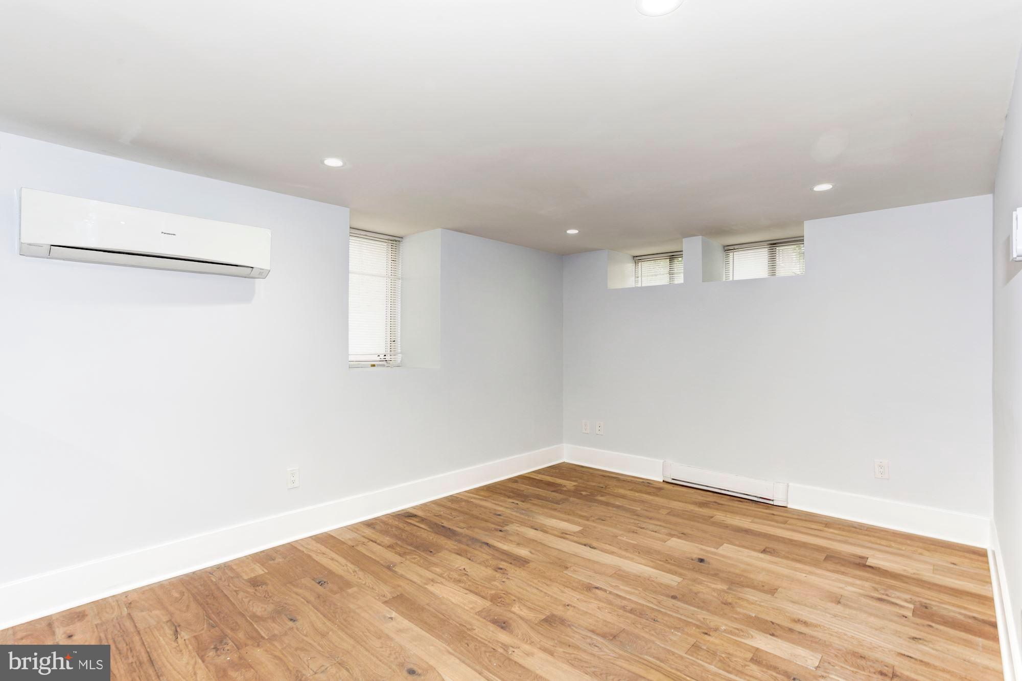 1910 Kalorama Road Northwest, Unit 2 Washington, DC 20009 - Photo 5 of 21