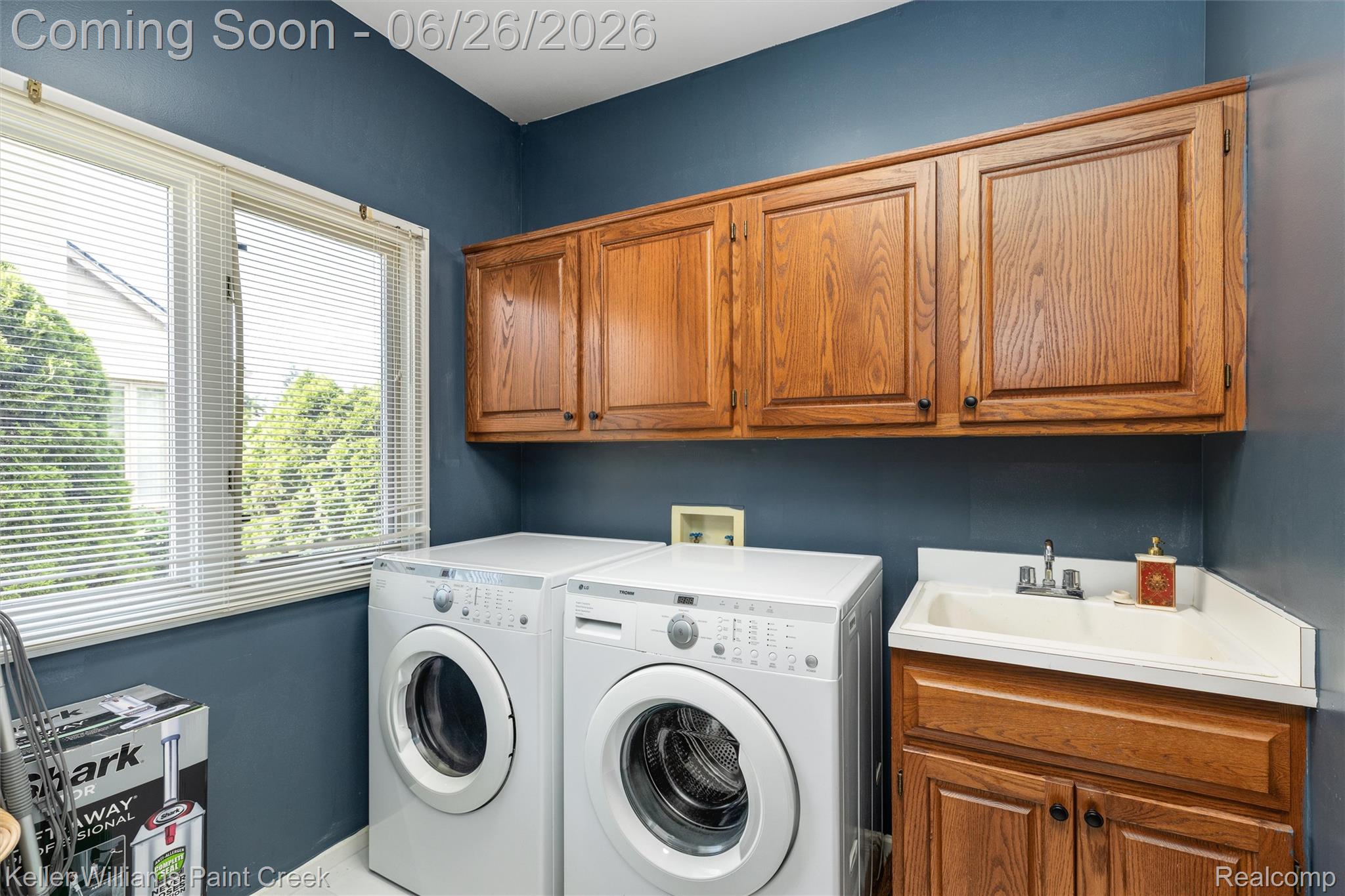 2036 Hickory Trail Drive Rochester, MI 48309 - Photo 26 of 77 49-2036 Hickory Trail Dr 0048.jpg
