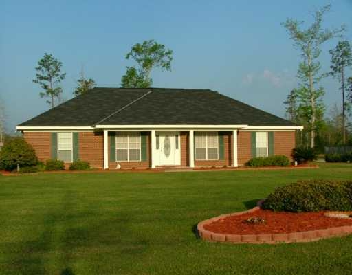 8916 Ferry Point Road Gautier, MS 39553 - Photo 1 of 8 Primary Photo