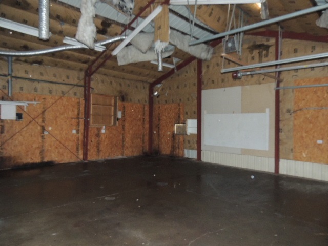 15130 Hand Road Fort Wayne, IN 46818 - Photo 3 of 16