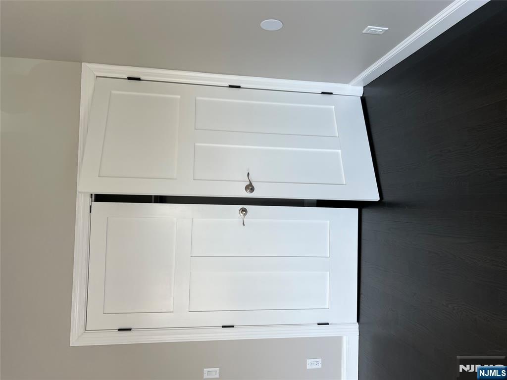 421 Haledon Avenue Haledon, NJ 07508 - Photo 10 of 15