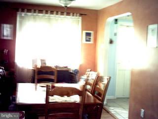 533 Roxborough Avenue Philadelphia, PA 19128 - Photo 3 of 6 Gallery Image 3