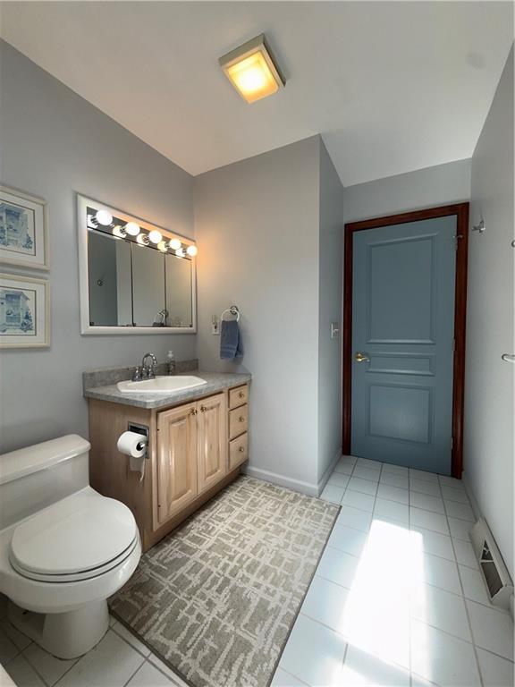 293 Spring Run Road Crescent, PA 15046 - Photo 21 of 41 Main Bath