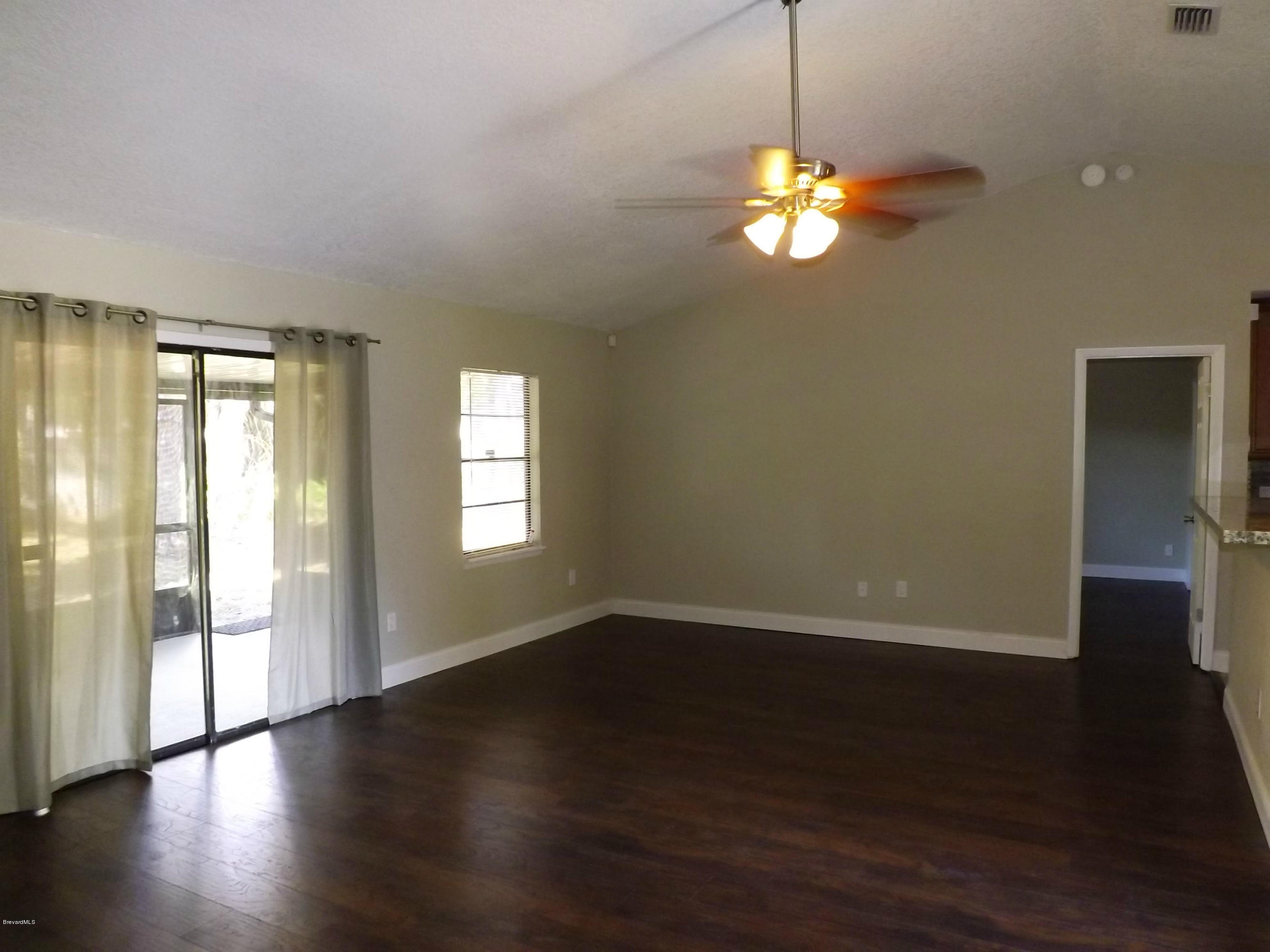 5140 Holden Road Cocoa, FL 32927 - Photo 2 of 15 DSCF6076