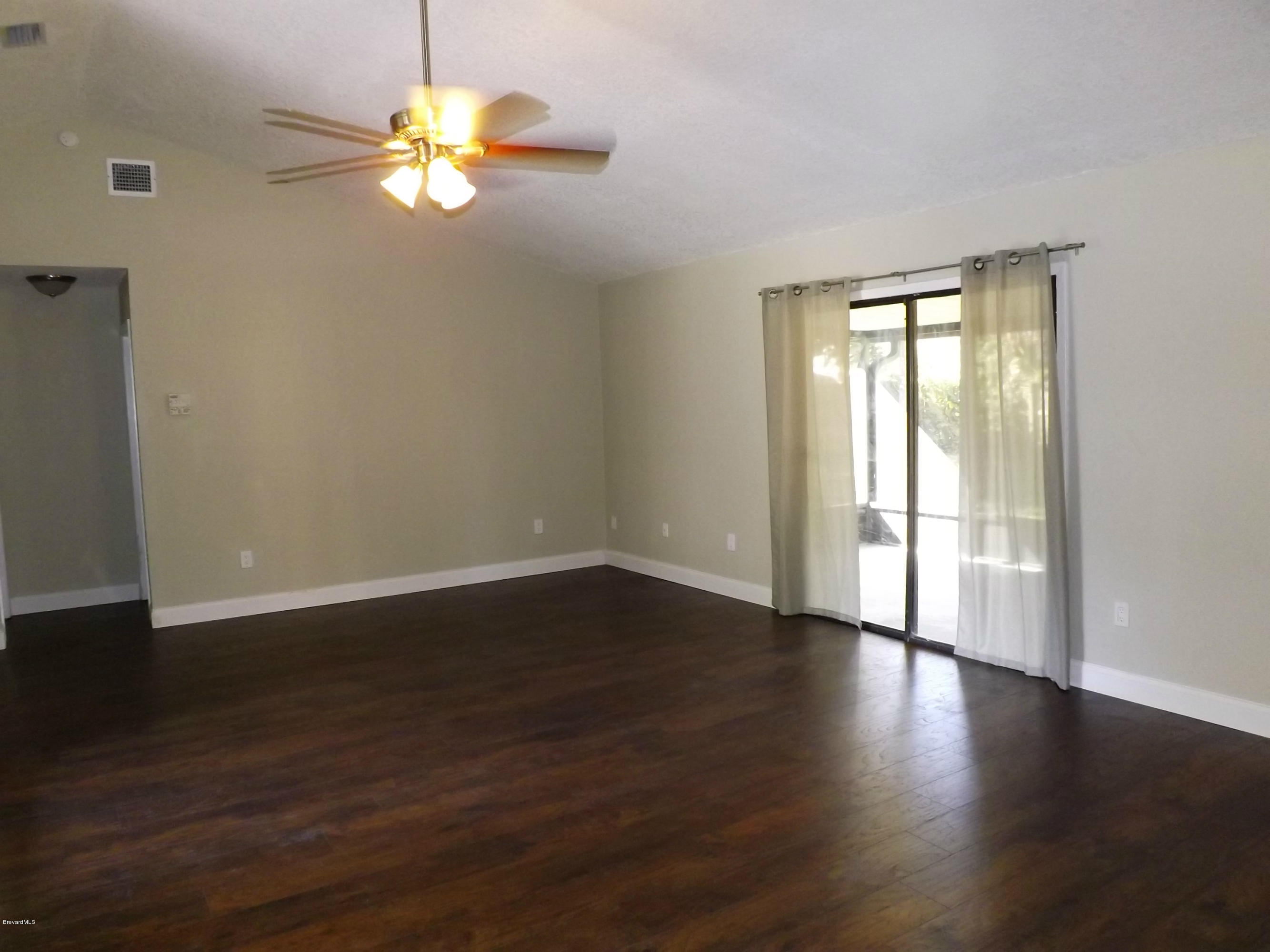 5140 Holden Road Cocoa, FL 32927 - Photo 3 of 15 DSCF6077
