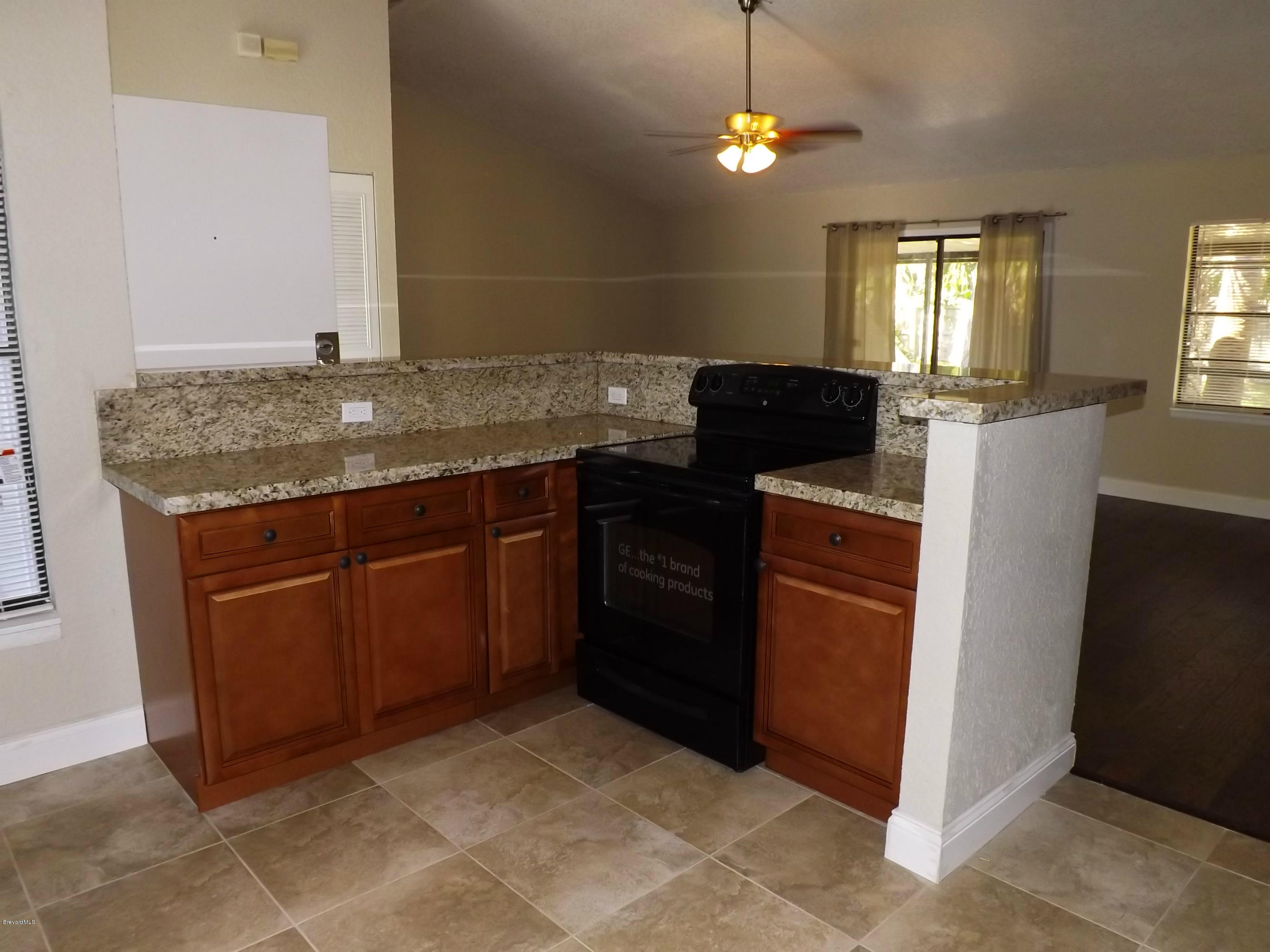 5140 Holden Road Cocoa, FL 32927 - Photo 4 of 15 DSCF6079
